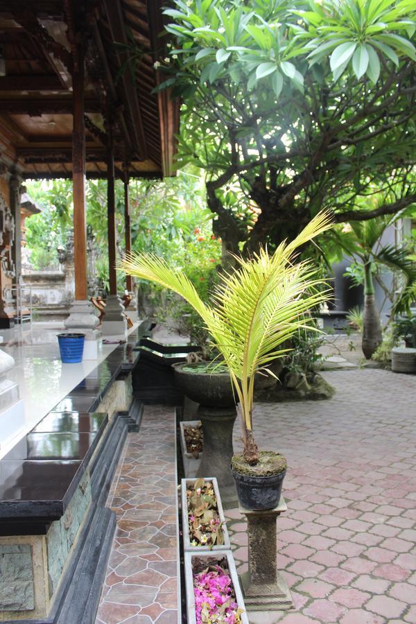 Green Palm Homestay 발리 섬 외부 사진