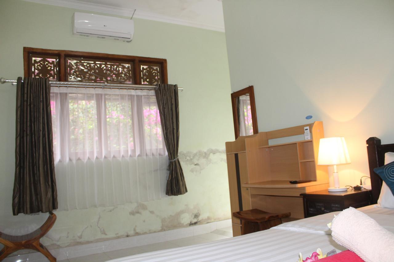 Green Palm Homestay 발리 섬 외부 사진