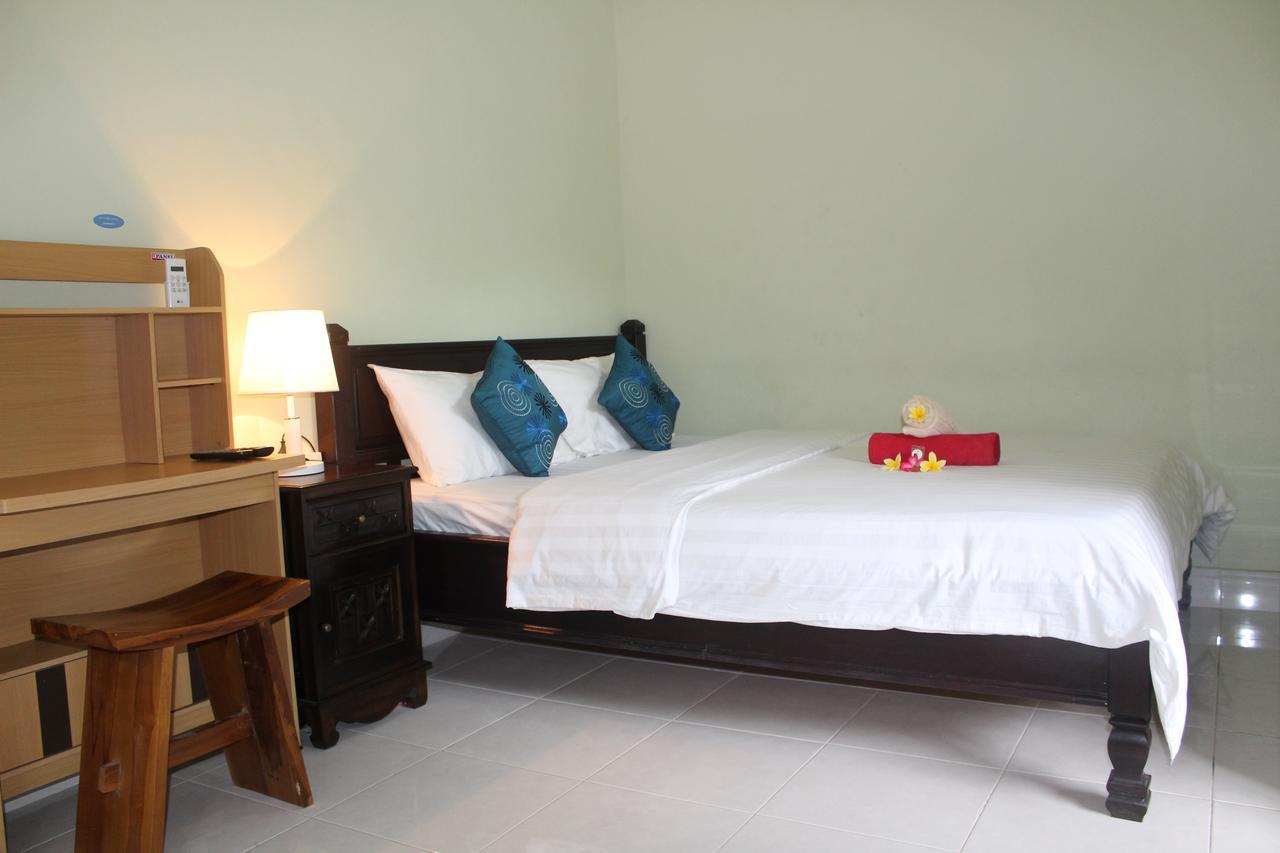 Green Palm Homestay 발리 섬 외부 사진