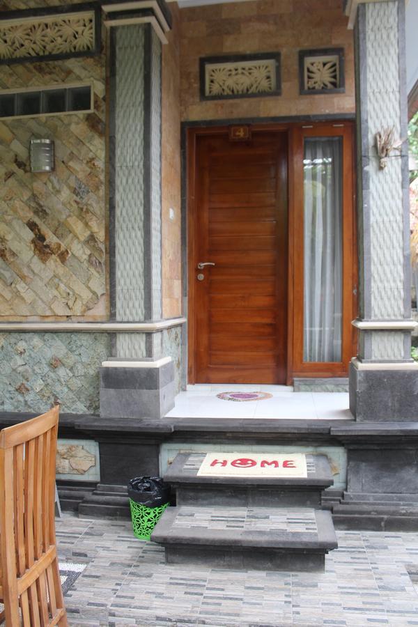 Green Palm Homestay 발리 섬 외부 사진
